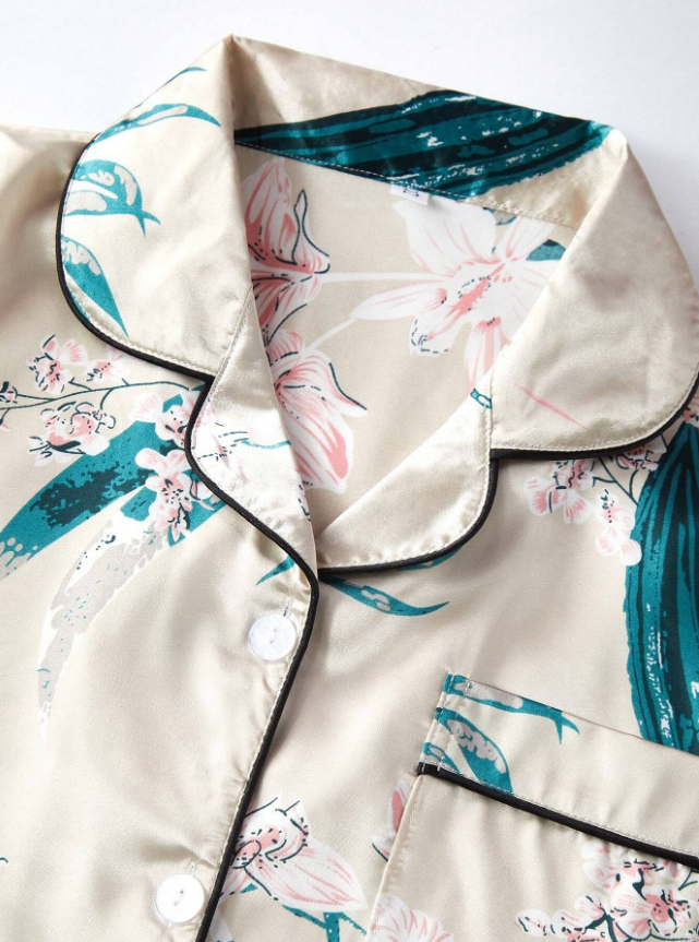 LuxeNights 7pcs Floral Print Satin Pajama Set, Fall Winter Clothes Cozy And Elegant Details