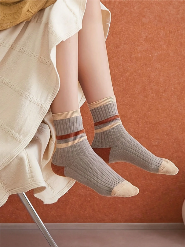 5 Pairs Solid Color Patchwork Minimalist Knee-High Socks, Casual Daily Wear