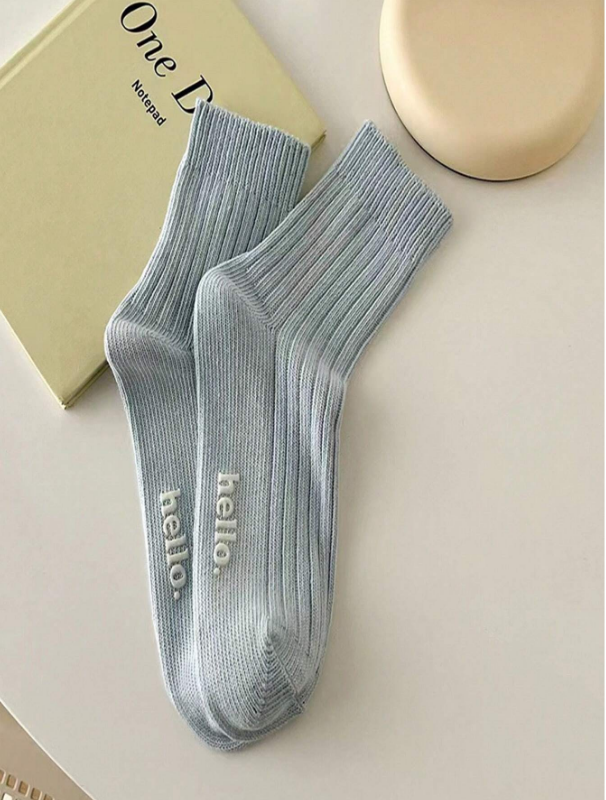 5 Pairs Of Random Delivery Solid Color Women's Socks For Autumn And Winter, White Sports Letter Mid-Tube Socks For Winter
