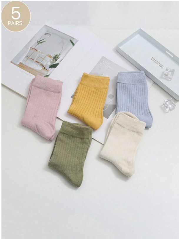 5 Pairs Of Random Delivery Solid Color Women's Socks For Autumn And Winter, White Sports Letter Mid-Tube Socks For Winter
